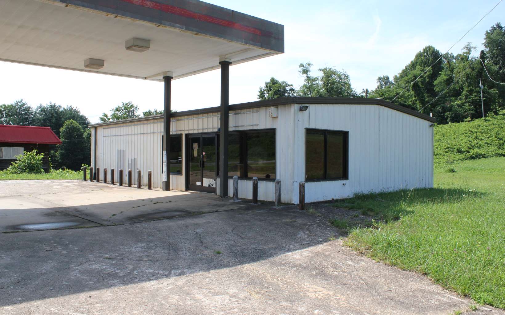 322078 Hayesville Commercial